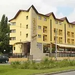 Diplomat Готель Бухарест