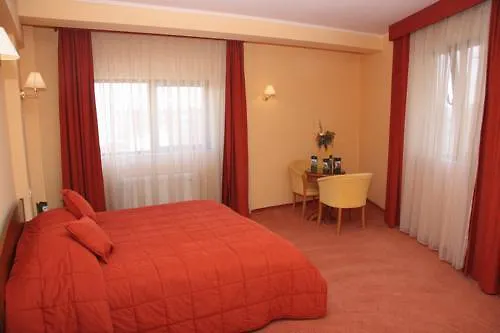 Hotel Diplomat